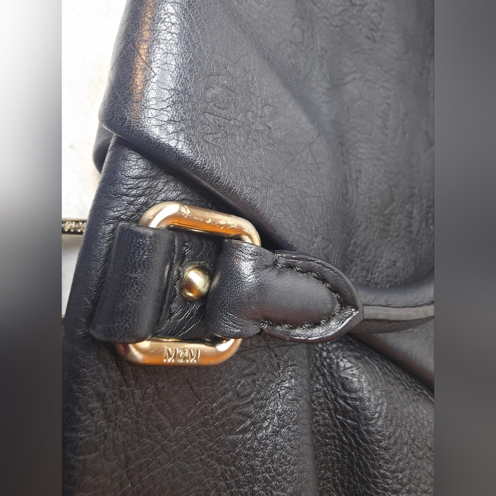 MCM Large Crossbody Satchel - Picture 5 of 16